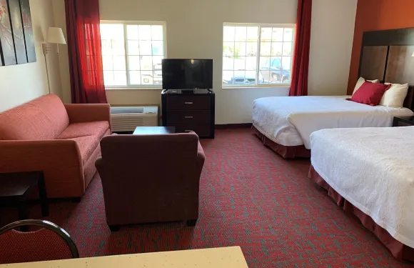 檀香單間公寓及套房酒店