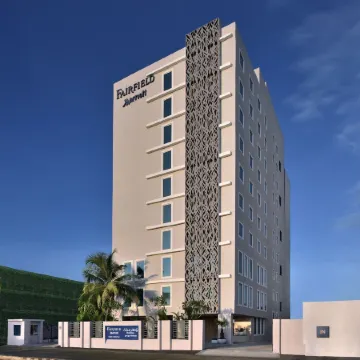Fairfield by Marriott Chennai OMR Отели рядом с достопримечательностью «Парк развлечений VGP Universal Kingdom»