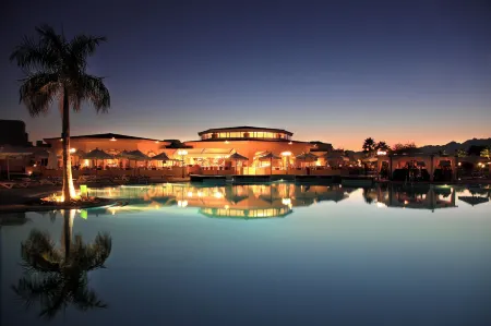 Xperience Kiroseiz Parkland Отели рядом с достопримечательностью «Sharm EL Sheikh»
