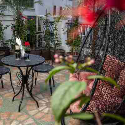 Babylon Premium Hotel & Spa Hotel Exterior