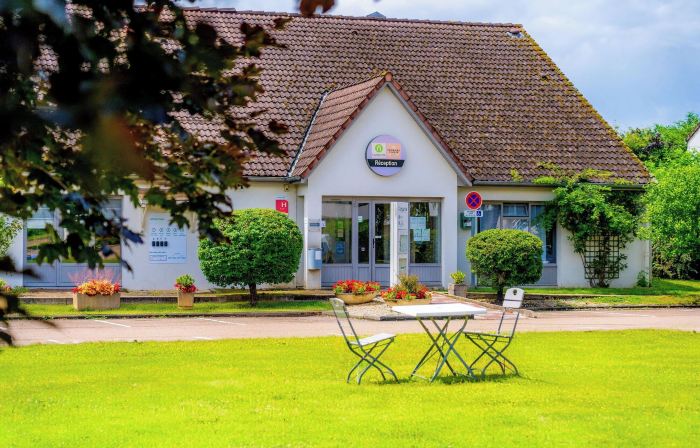 Hôtel Restaurant Campanile Avallon