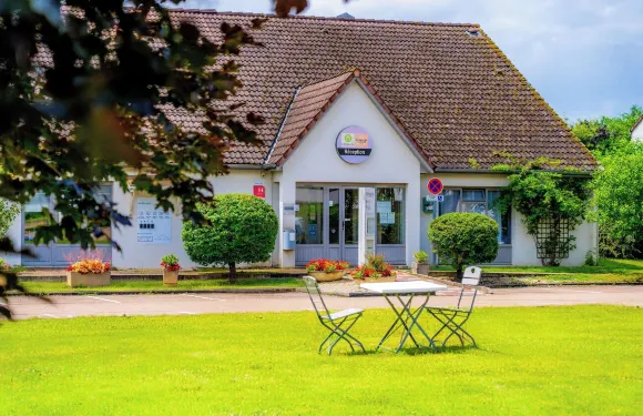 阿瓦隆康鉑酒店