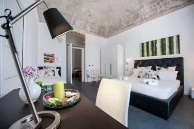 White Hotels near Borgo Vecchio