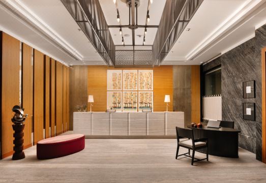 The Raintree Hotel - St.Mary's Road Over view