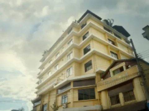 ปักเซ โฮเทล แอนด์ เรสเทอรองต์ โรงแรมในปากเซ