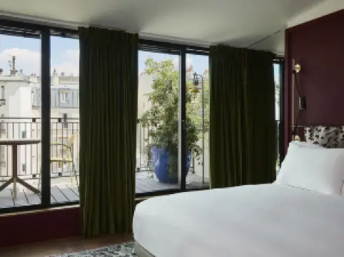 โรงแรมเลอบาลลู