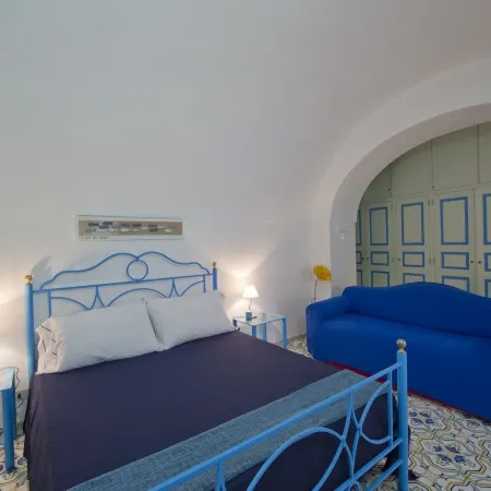 Casa Sunset, Among the Stairs of Praiano