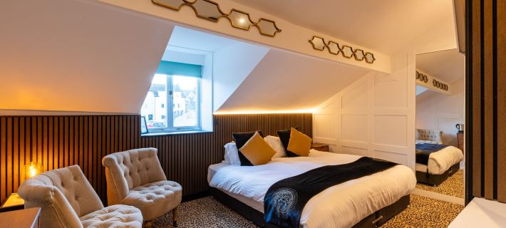 Holly Lodge Guest House with Free Off Site Health Club Hotel di Windermere
