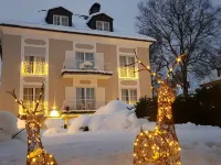 The Little Guesthouse Hotels near Aigen