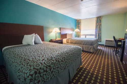 Days Inn by Wyndham Fort Wright Cincinnati Area Hotels in Kenton County