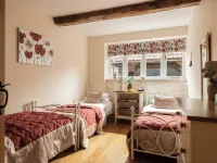 Webbington Farm Holiday Cottages Hotels in Compton Bishop