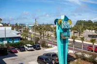 Bikini Beach Resort - Parkering