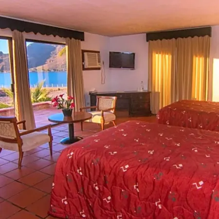 Hotel Playa de Cortes