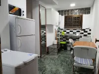 Low Cost Room Plaza de Hierro III