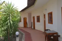 Hotel le Flamboyant Hotels in Ziguinchor