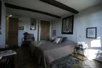 La Maison Aux Bonsais Hotels near St Paul de Vence
