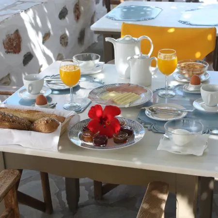 Naoussa Hotel Paros by Booking Kottas