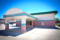 Days Inn by Wyndham Park City Kansas Hotels in Maize