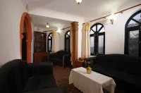 Hotel ManoHara - Pet friendly