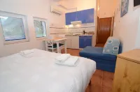 Maritimo Apartments Hotels in Kavač