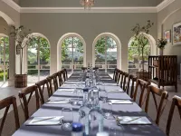 Beaverbrook Hotels in Leatherhead
