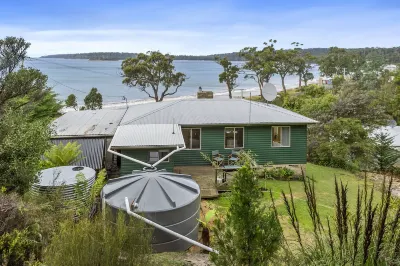 Summertime Cottage Hotels in Dover