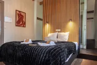 Kings Inn City Hostel Hotels in Noord-Scharwoude