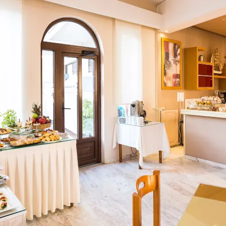 Eltina Hotel
