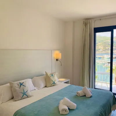 Hotel Miramar Hotels near Sollermar
