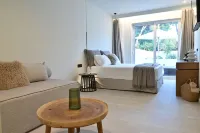 Rhotheon Suites in Ialysos Rhodes - Private Pool in Selected Rooms