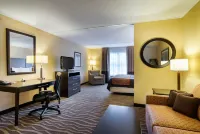 Comfort Inn & Suites Hotels in Ridge