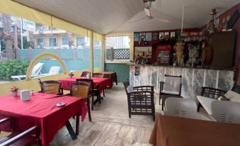 El Latino Otel
