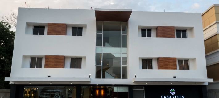 โรงแรมกาซาเวเลส โรงแรมในบาตาน
