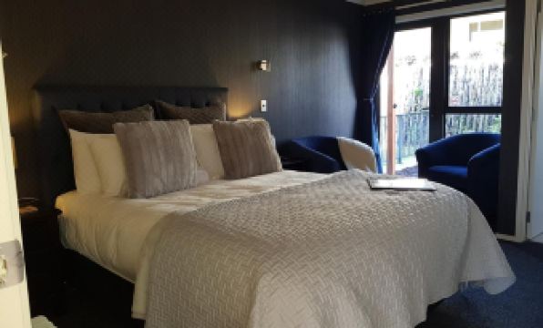 Heta Road B&B - Housity