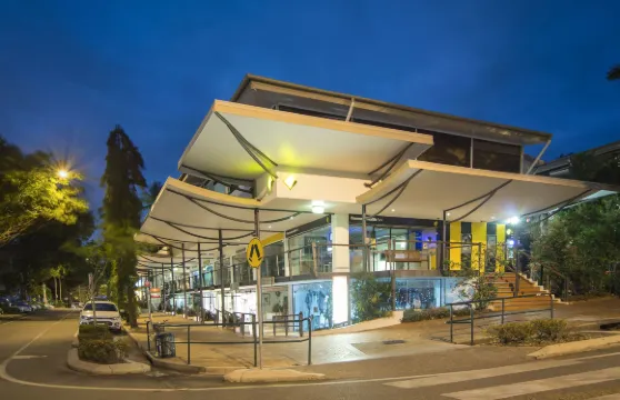 薩特沃特奢華酒店