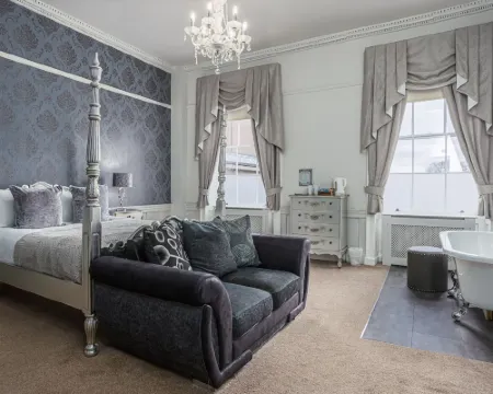 The Pied Bull Hotels in Chester