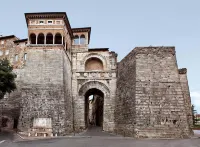 Little Italy Hostel Ex Chiesa S Donato Hotels in Cenerente