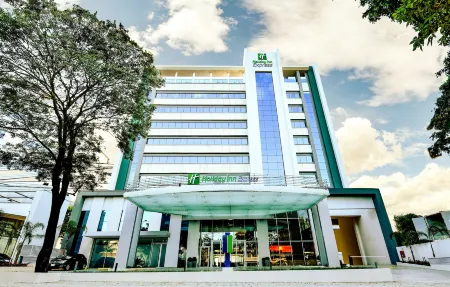 Holiday Inn Express Asuncion Aviadores