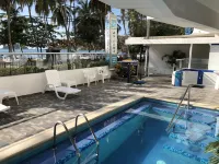 Hotel Be la Sierra - Pools