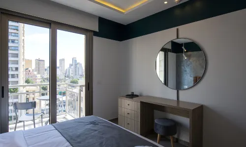 Zur Studios and Suites