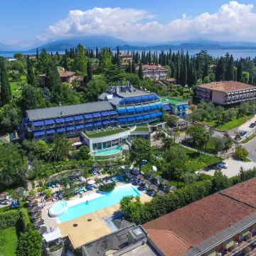 Olivi Hotel & Natural Spa Hotels near Old City