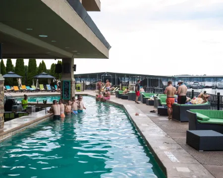 Camden on the Lake Resort Hotels in Pawhuska Township