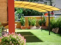 Ferretti Residence Garda Palace Các khách sạn gần Porta Verona