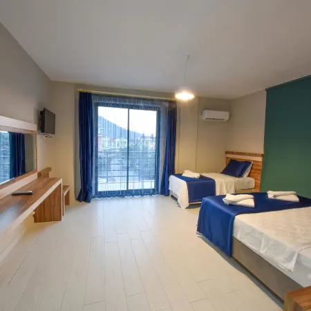 Lidya Hotel