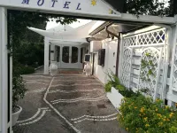 Motel 24H Các khách sạn gần Rebus Escape Room Aversa