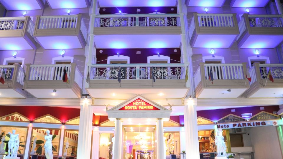 Hotel Kosta Famissi