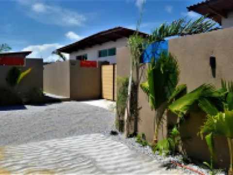 Ivoire Lodge Hotels in Adiaké Department