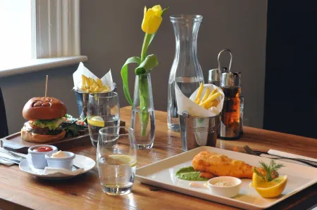 The Gateway Lodge Отели в г. Донегал