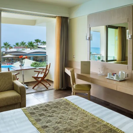 Thalassa Beach Resort