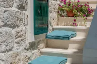 Balturio Boutique 4 Stars Properties in the Center - Homestays
